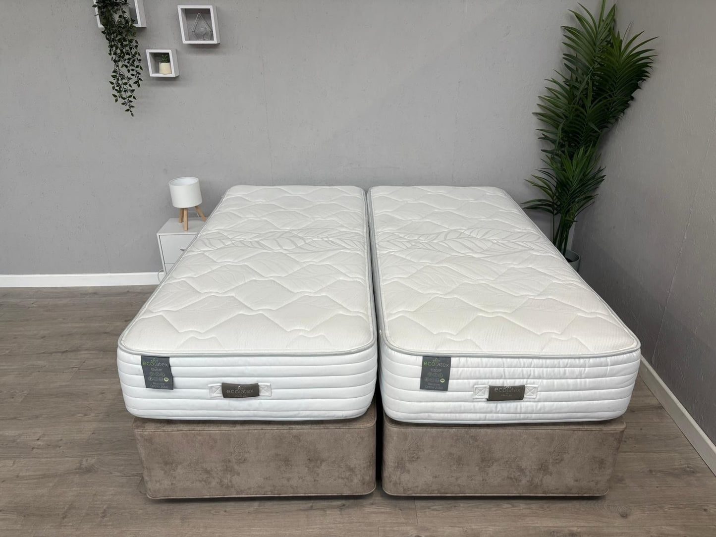 Staples and Co.  Restore Ortho 2000 Mattress, 6FT Superking Zip&Link RRP £1899