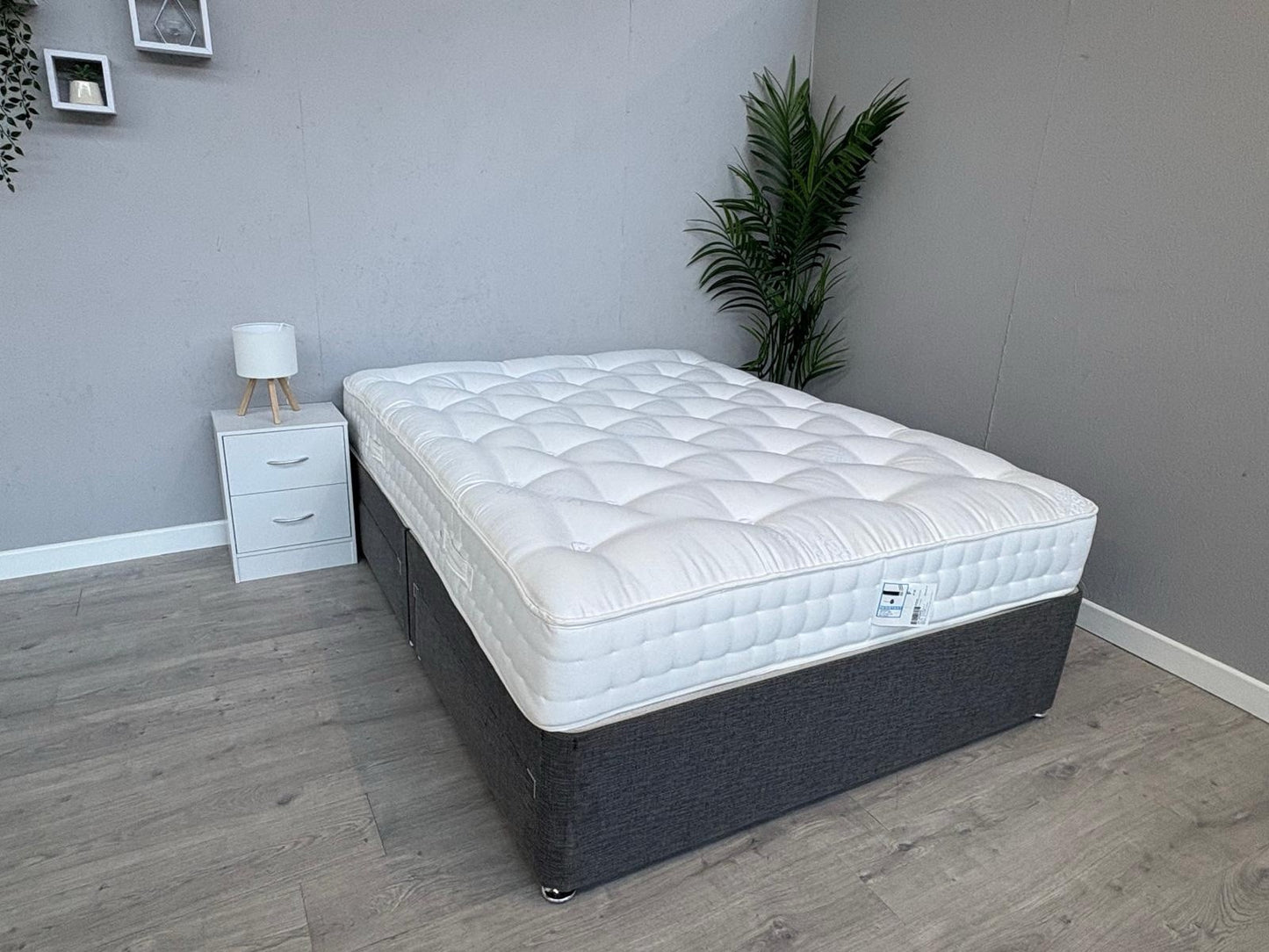 Staples and Co Artisan SPLENDOUR 5FT Kingsize Mattress, Firm - RRP £1,299