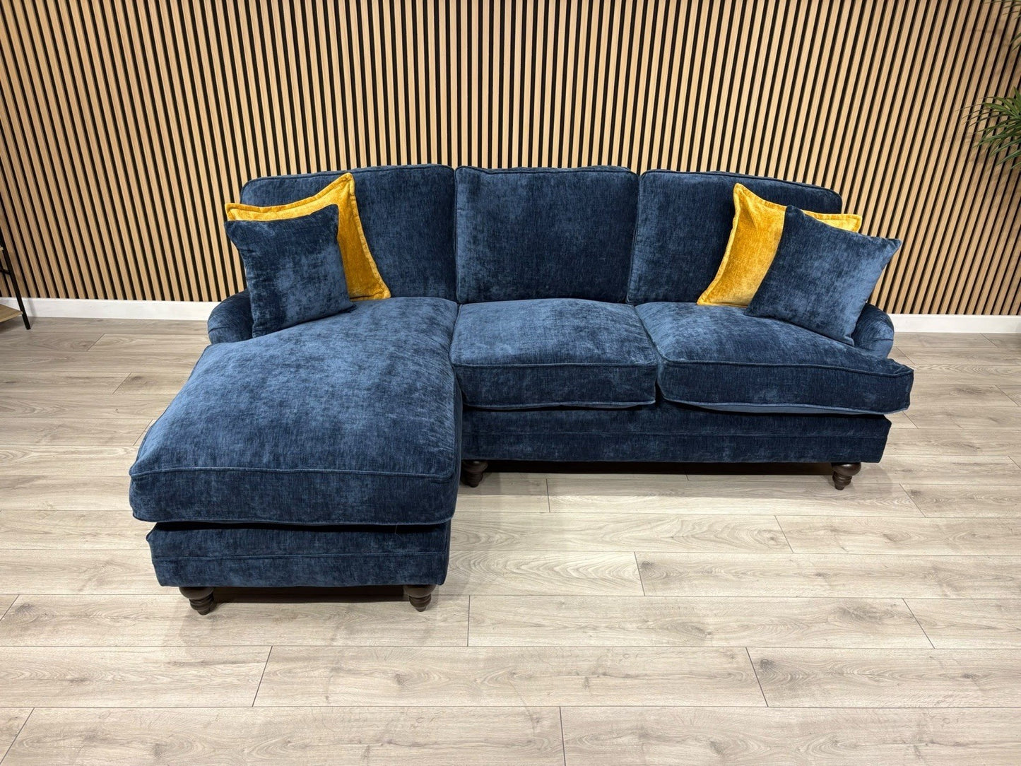 Laura Ashley HERITAGE Style Fabric 3 Seater Chaise Sofa - RRP £2,800