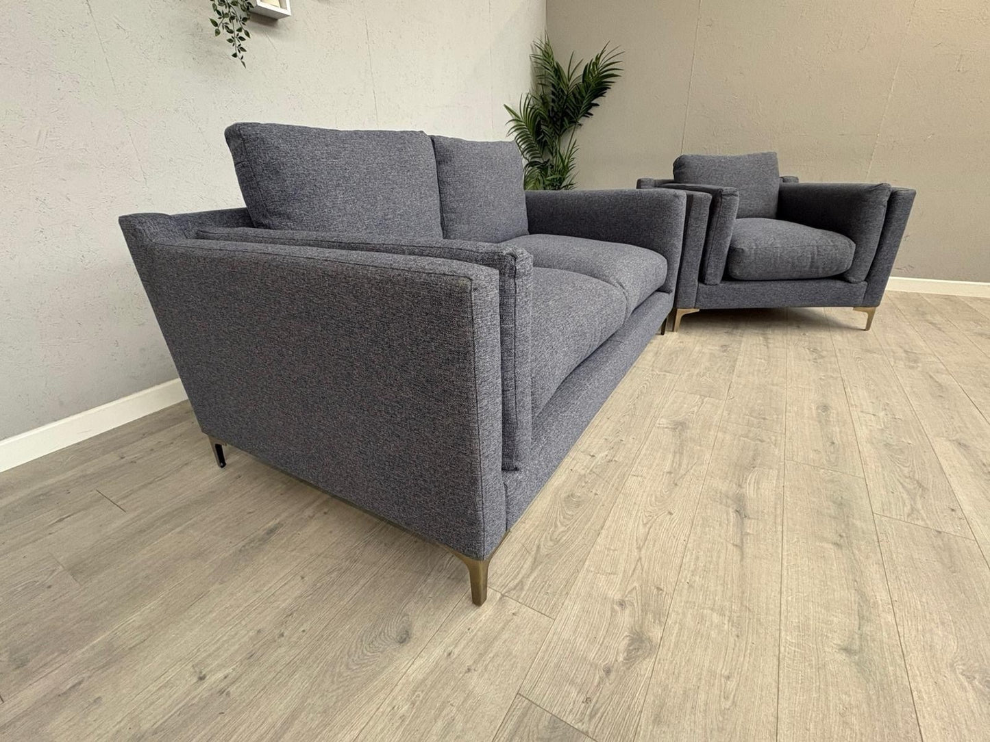 Westbridge YO-YO Fabric 3 Seater + Armchair - RRP £2000