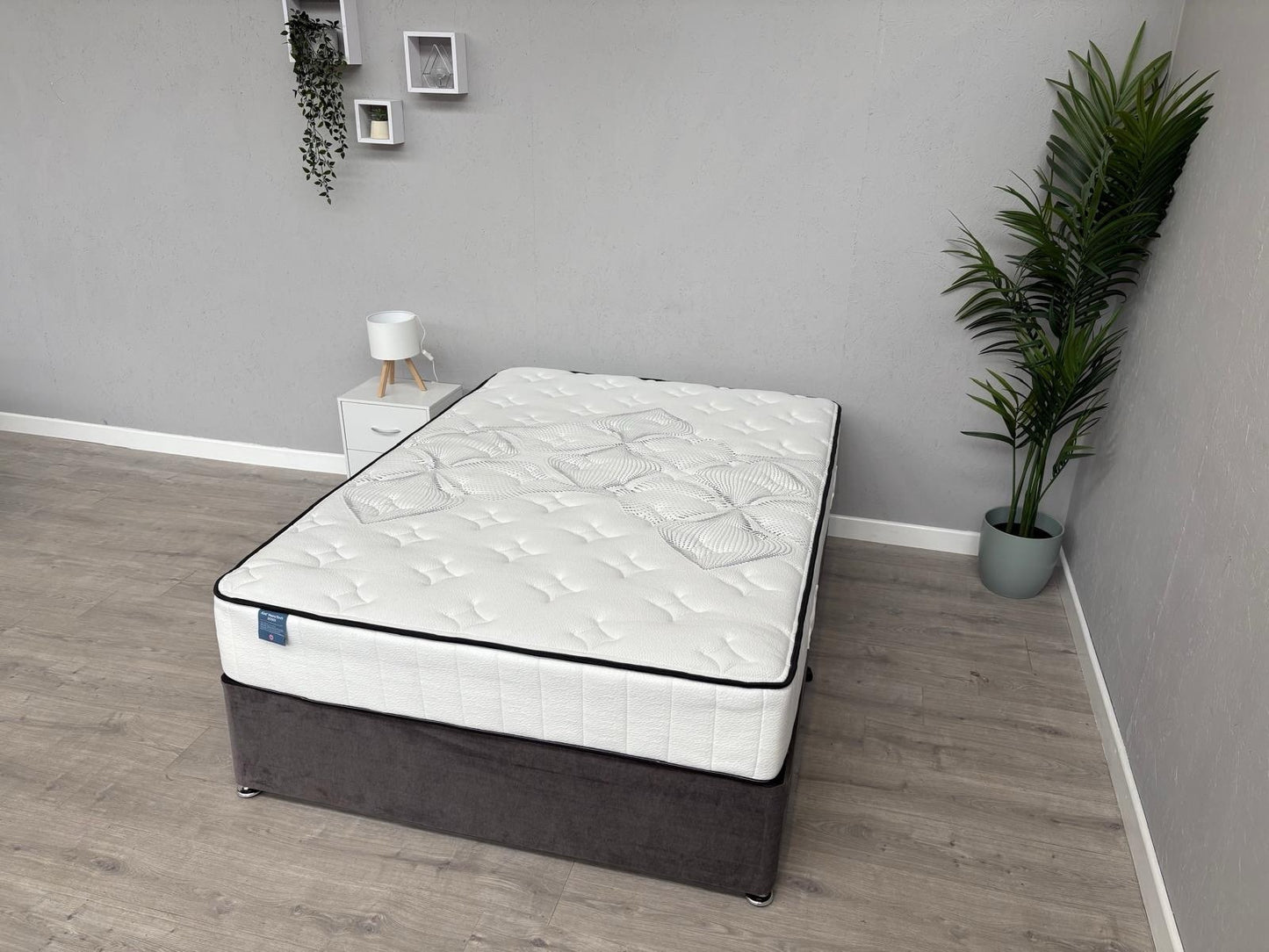 IGEL Nanotech 2050i 4ft 6 Double Mattress, Firm - RRP £1,099