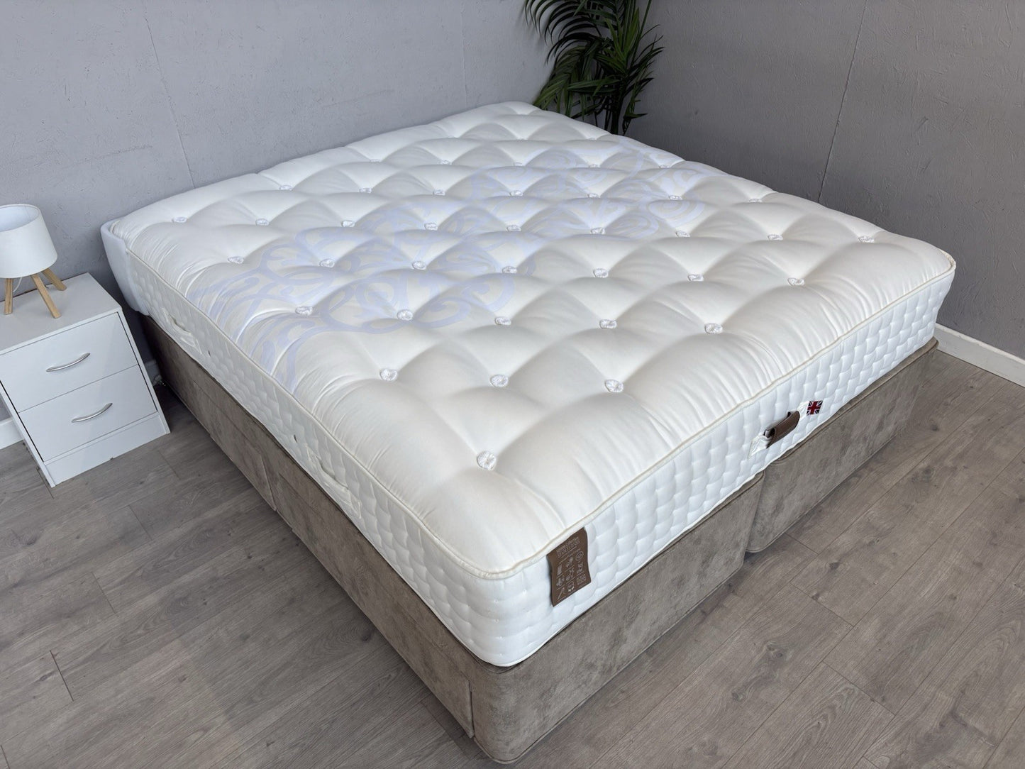 Staples and Co. Artisan Pure UTOPIA Mattress 6ft Superking, Firm - RRP £2,299