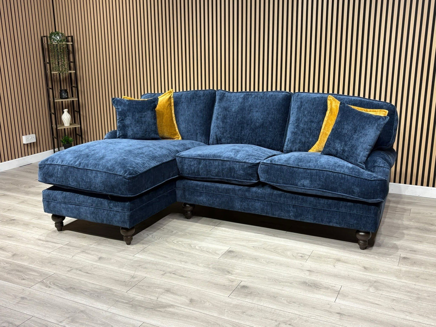 Laura Ashley HERITAGE Style Fabric 3 Seater Chaise Sofa - RRP £2,800
