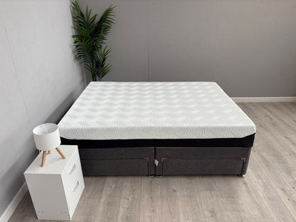 Tempur PRO PLUS Smart Cool 5ft Kingsize Mattress, Medium / Firm - RRP £2,499