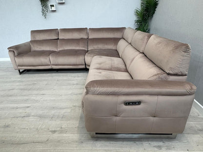 Furniture Village MOET Fabric 2 Corner 2 Power Recliner Corner Sofa - RRP £3595