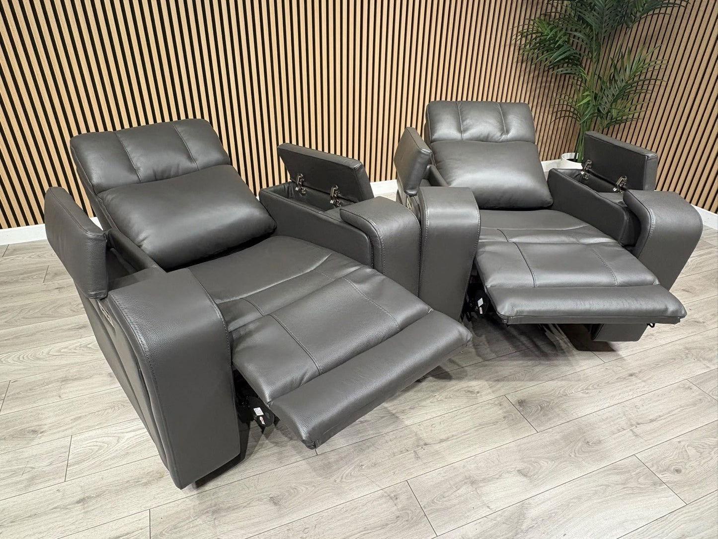 SCS Adstock x2 Leather Power Recliner Chairs with Power Head Tilt RRP £2258