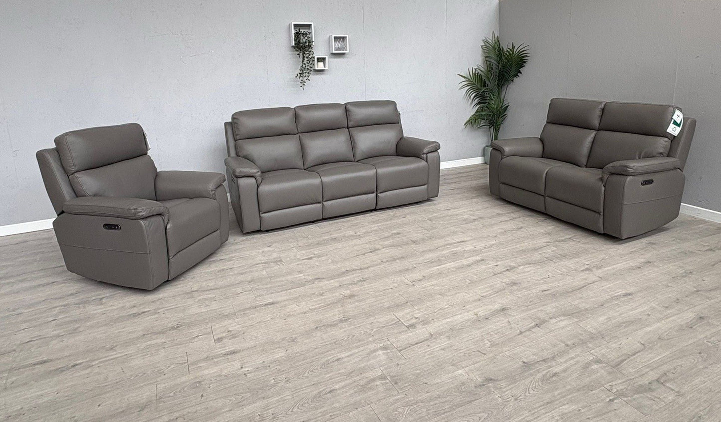 Furniture Village RAVEN Leather 3 + 2 Seater + Armchair Power Recliner Sofa Set