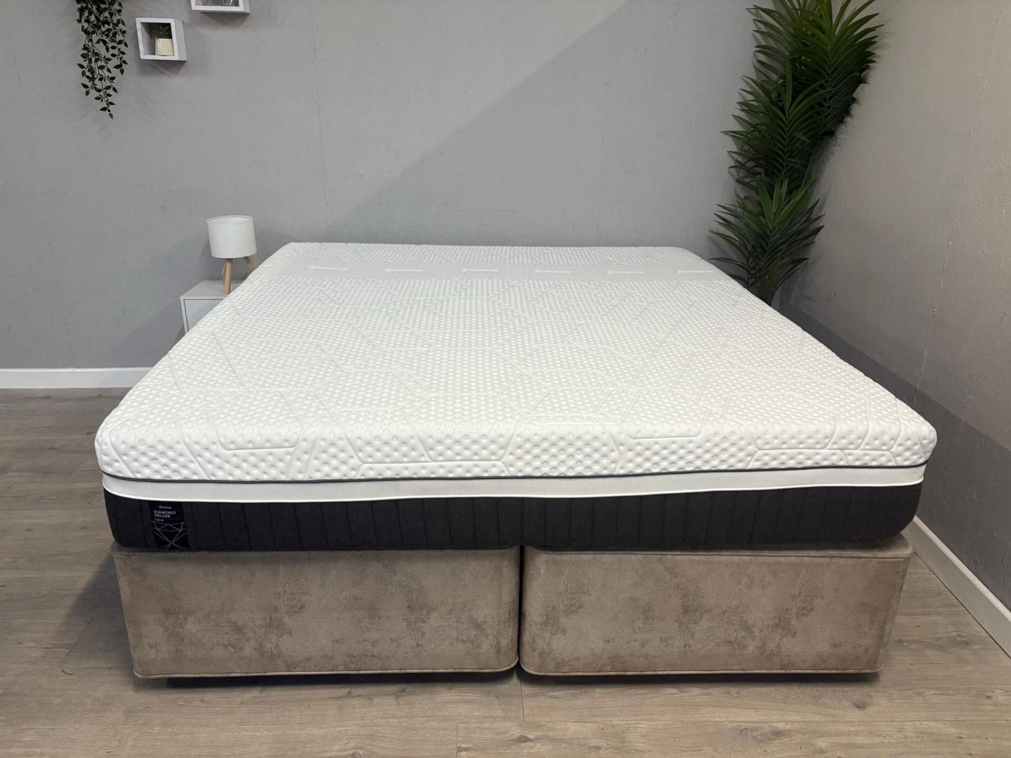EMMA - Diamond Deluxe Hybrid 6ft Superking Mattress - RRP £2,399