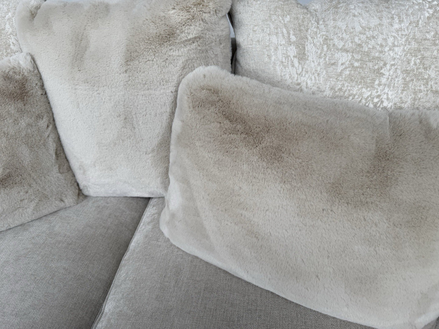 Furniture Village BLENHEIM Fabric 2 Seater Sofa Scatter Back Ivory - RRP £2495