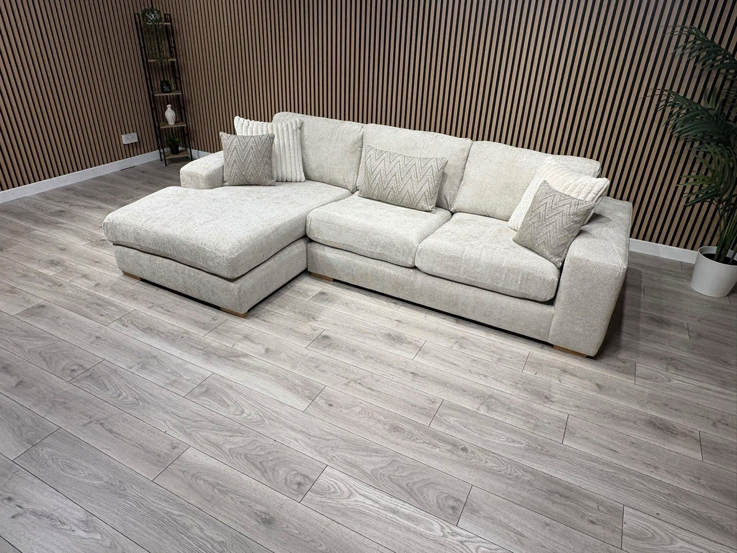 DFS Sample Pandora LHF Large 3 Seater Chaise Sofa - RRP: £3295
