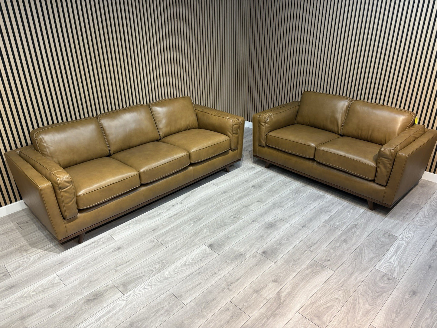 John Lewis Sample VALENCIA 3 Seater + 2 Seater Leather Sofa Set - RRP £4,398