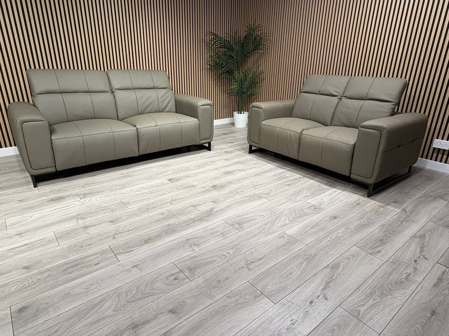 MARELLA 3 Seater + 2 Seater Power Recliner Leather Sofa Set RRP £4399
