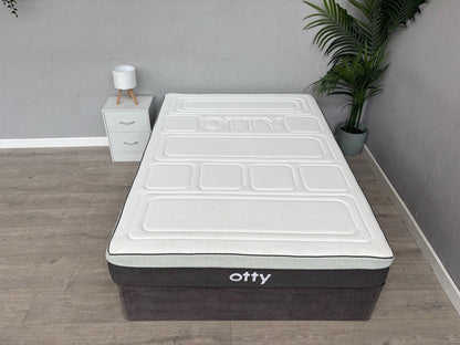 OTTY Pure Hybrid Bamboo 2000 Pocket Sprung 4ft 6 Double Mattress - RRP £649