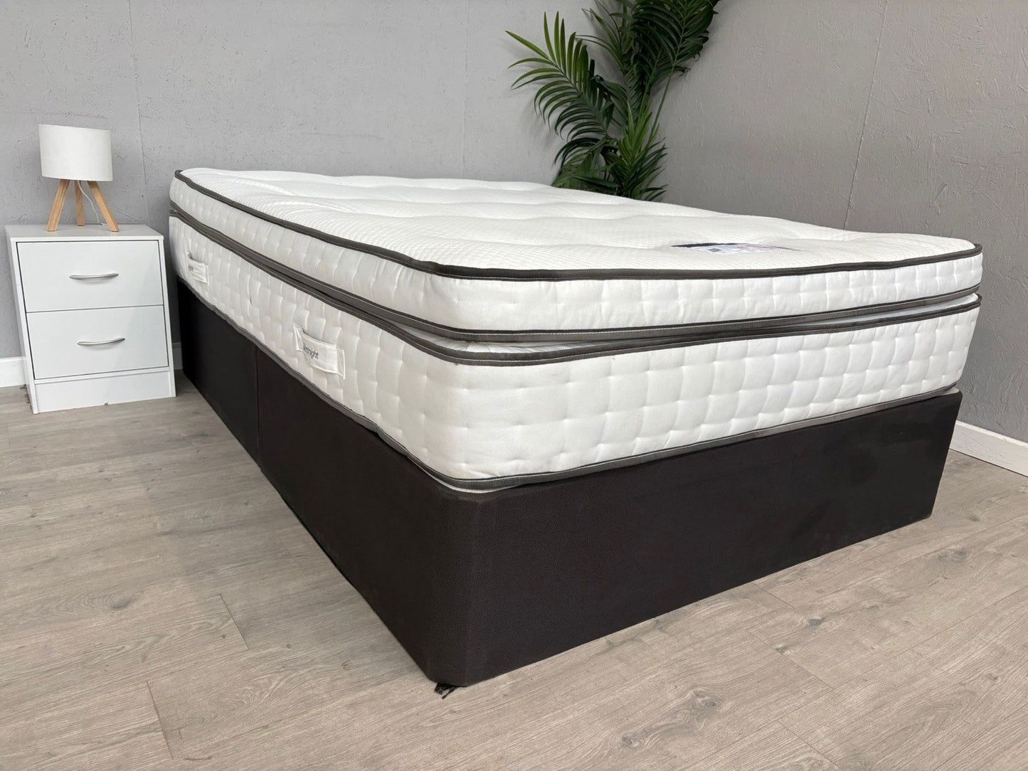 Silentnight Pocket Geltex Ultra 3000 Box Top 5ft Kingsize Mattress - RRP £1,599