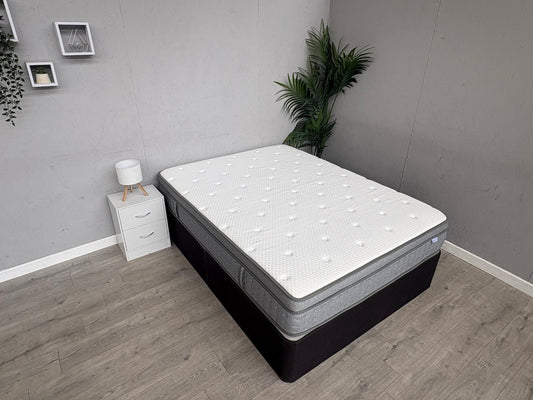 DUSK 4000 Pocket Memory Foam 5ft Kingsize Mattress - RRP £599