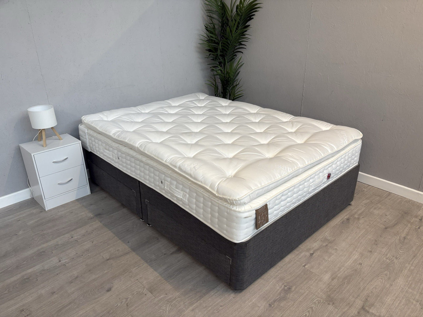 Staples and Co. Artisan INDULGENCE 5ft Kingsize Mattress, Medium - RRP £1,799