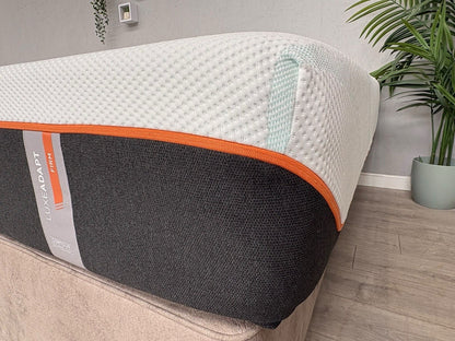 Tempur-Pedic Luxe Adapt 6ft Superking Mattress, Firm ( SEE PICTURES ) RRP £2,999