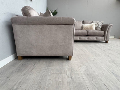 Furniture Village - Aura Large Classic Back Corner Sofa RRP - £3795