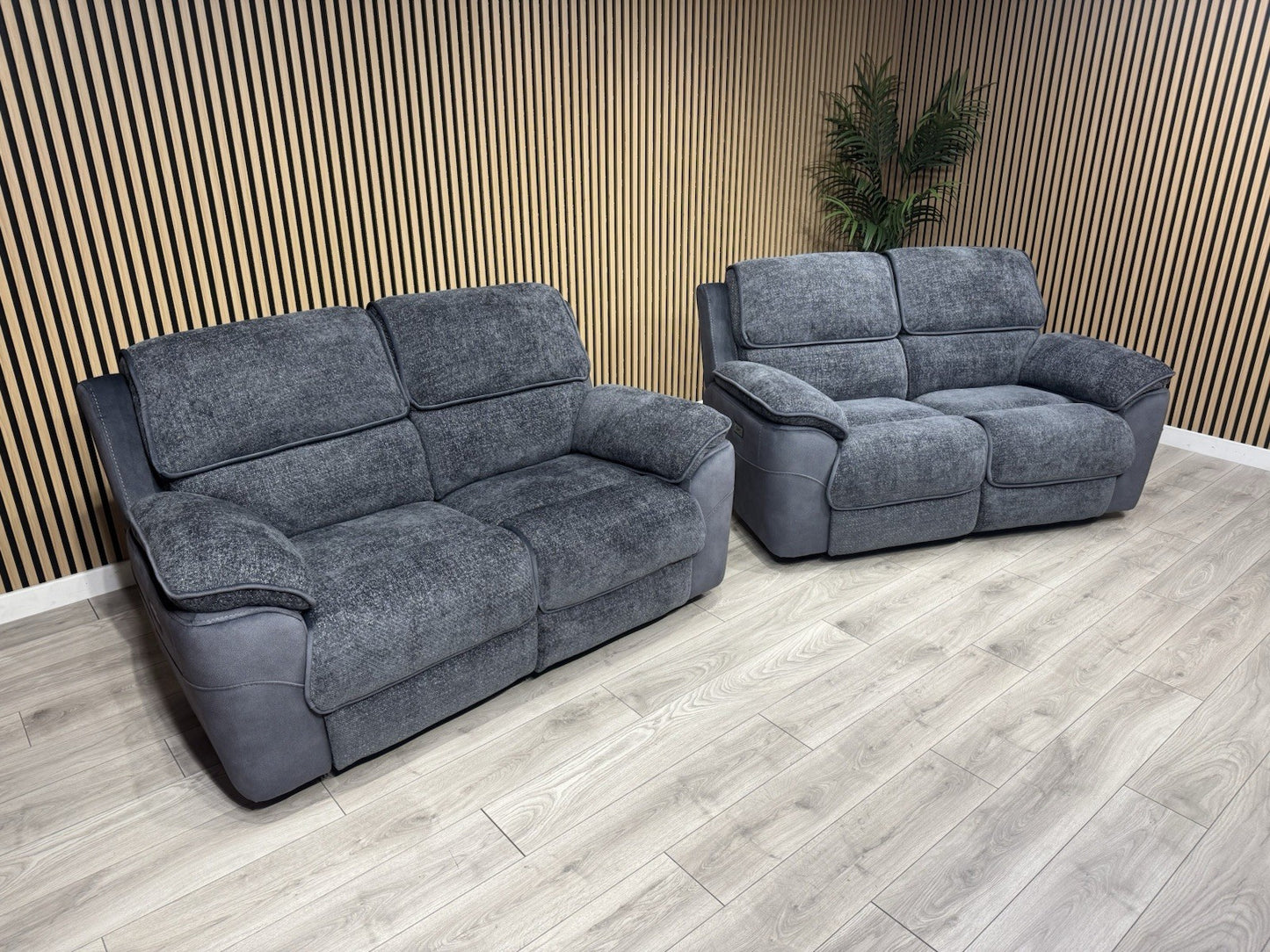 DFS Fontaine 2 x 2 Seater Power Recliner Sofa Set  - RRP £1,958