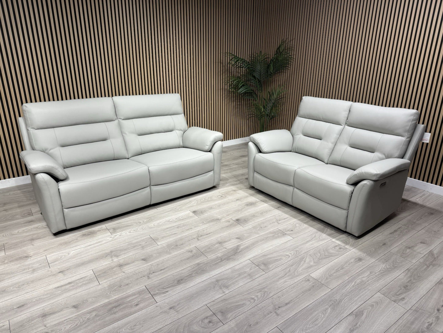 TREND Leather 3 + 2 Seater Power Sofa Set - RRP £4595