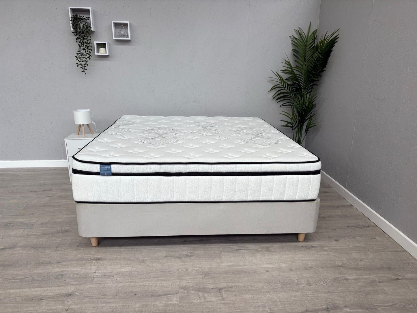 IGEL Nanotech 4000i 6ft Superking Plushtop Mattress, Firm - RRP £2,299
