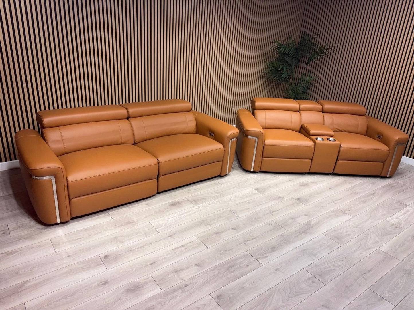 VENICE Leather 3 Seater + 2 Seater Console Power Recliner Sofa Set - RRP £4,598
