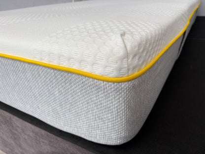 EVE Hybrid Duo 4ft Small Double Mattress, Medium - RRP £599