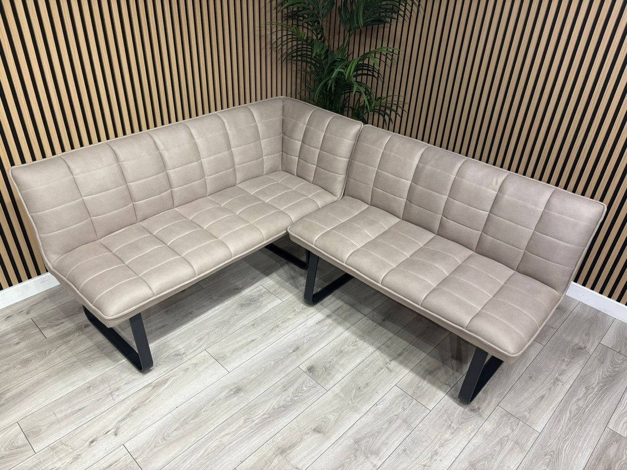 Furniture Village- LIMA Fabric Corner Bench Set, RRP: £1299