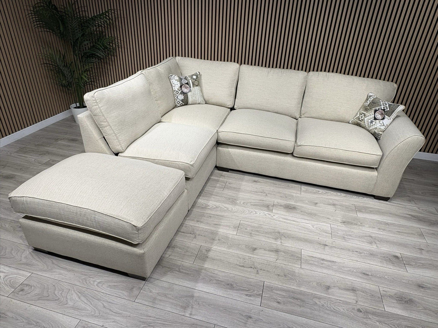 Furniture Village NEW LEGEND LHF Open Chaise Corner Sofa - RRP £1995