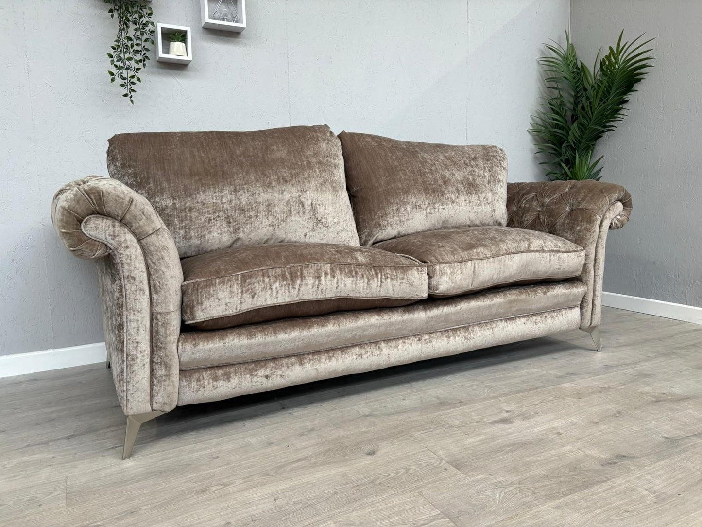 DFS Loch Leven Fabric 3 Seater Chesterfield Sofa - RRP £1499 Ex Display