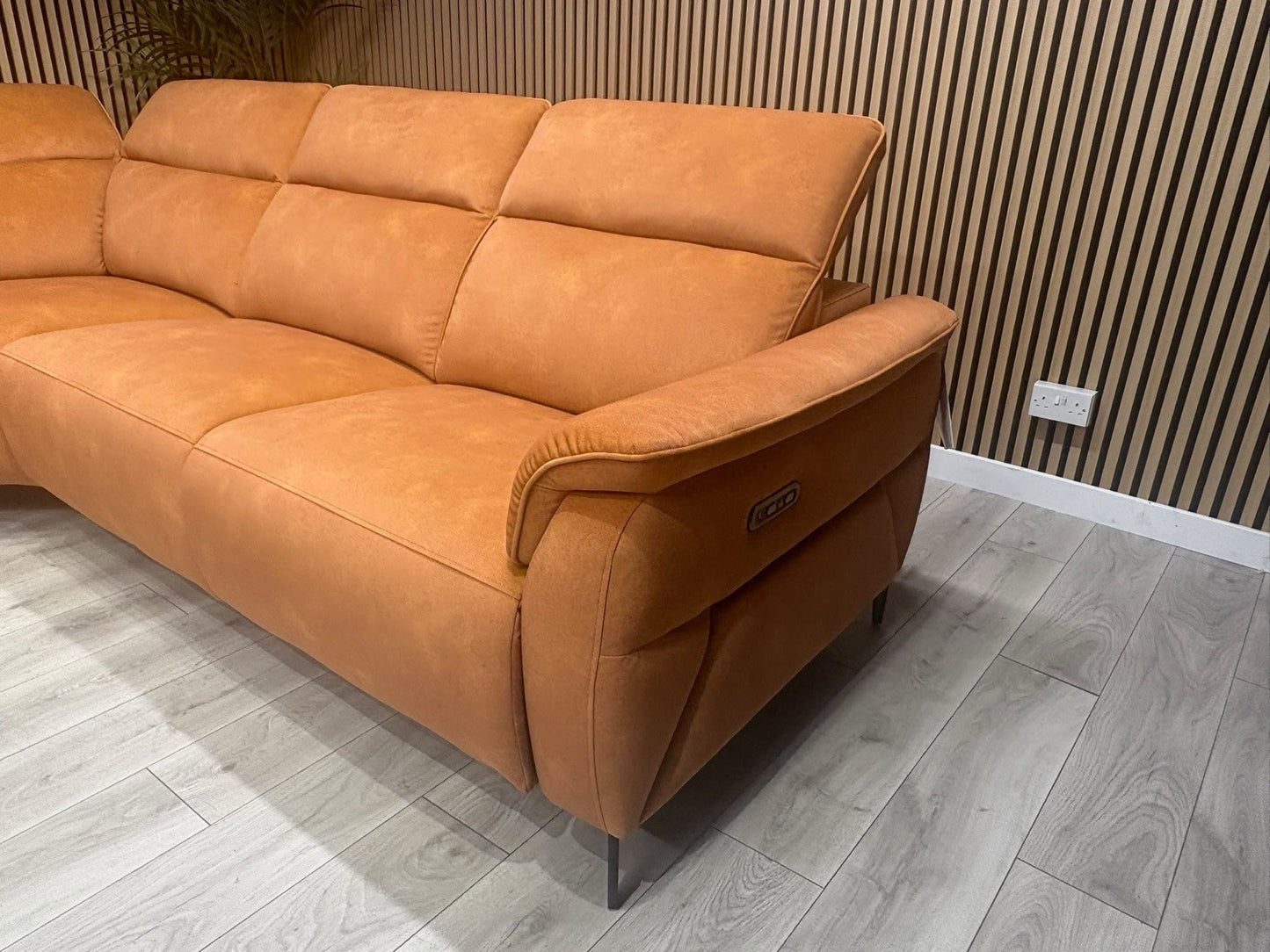 Furniture Village MOET Style Large Fabric Power Recliner Corner - RRP £4,495