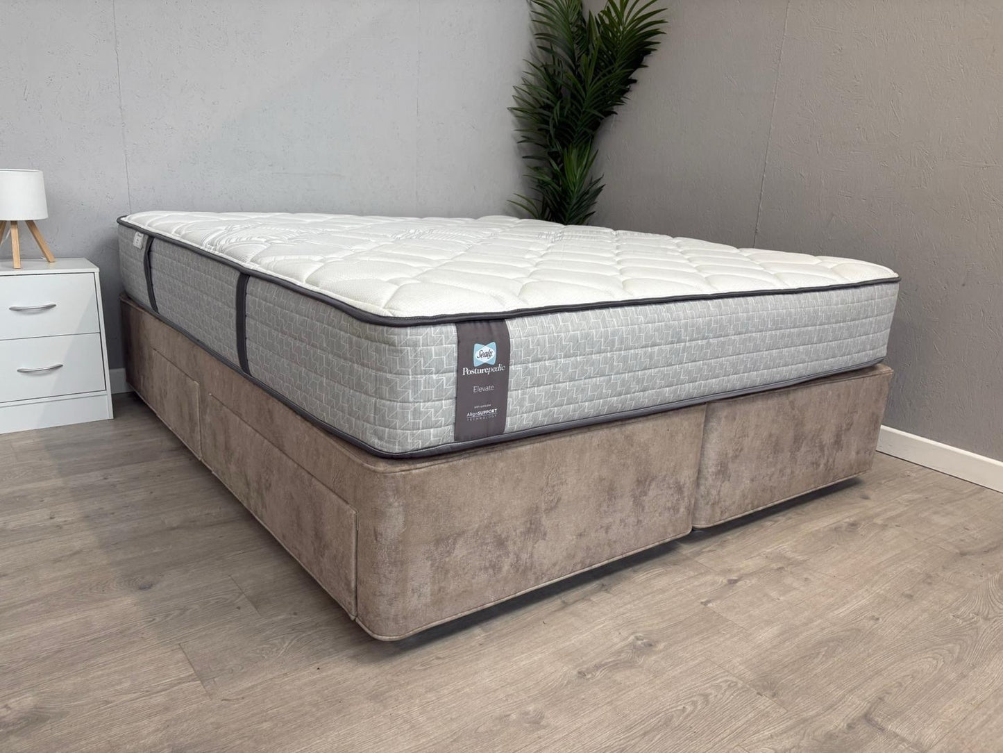 Sealy Elevate NEWTON 6ft Superking Mattress, Firm - RRP £1,999