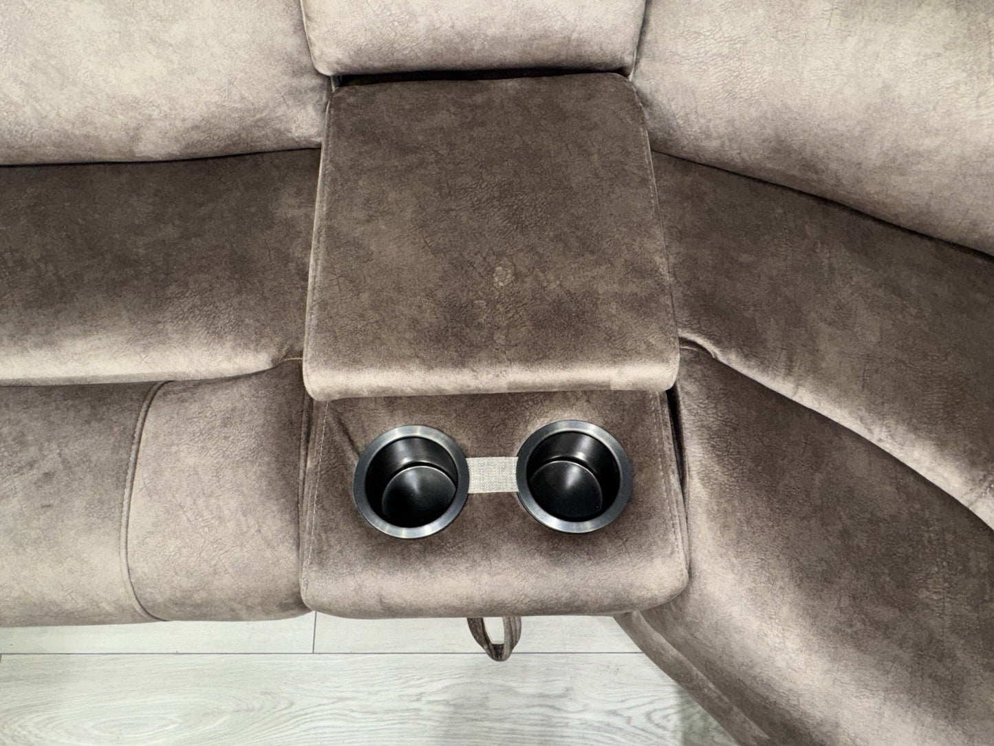 DFS Sample VEGAS Fabric 2 Corner 2 Power Recliner Sofa + Console - RRP £2999
