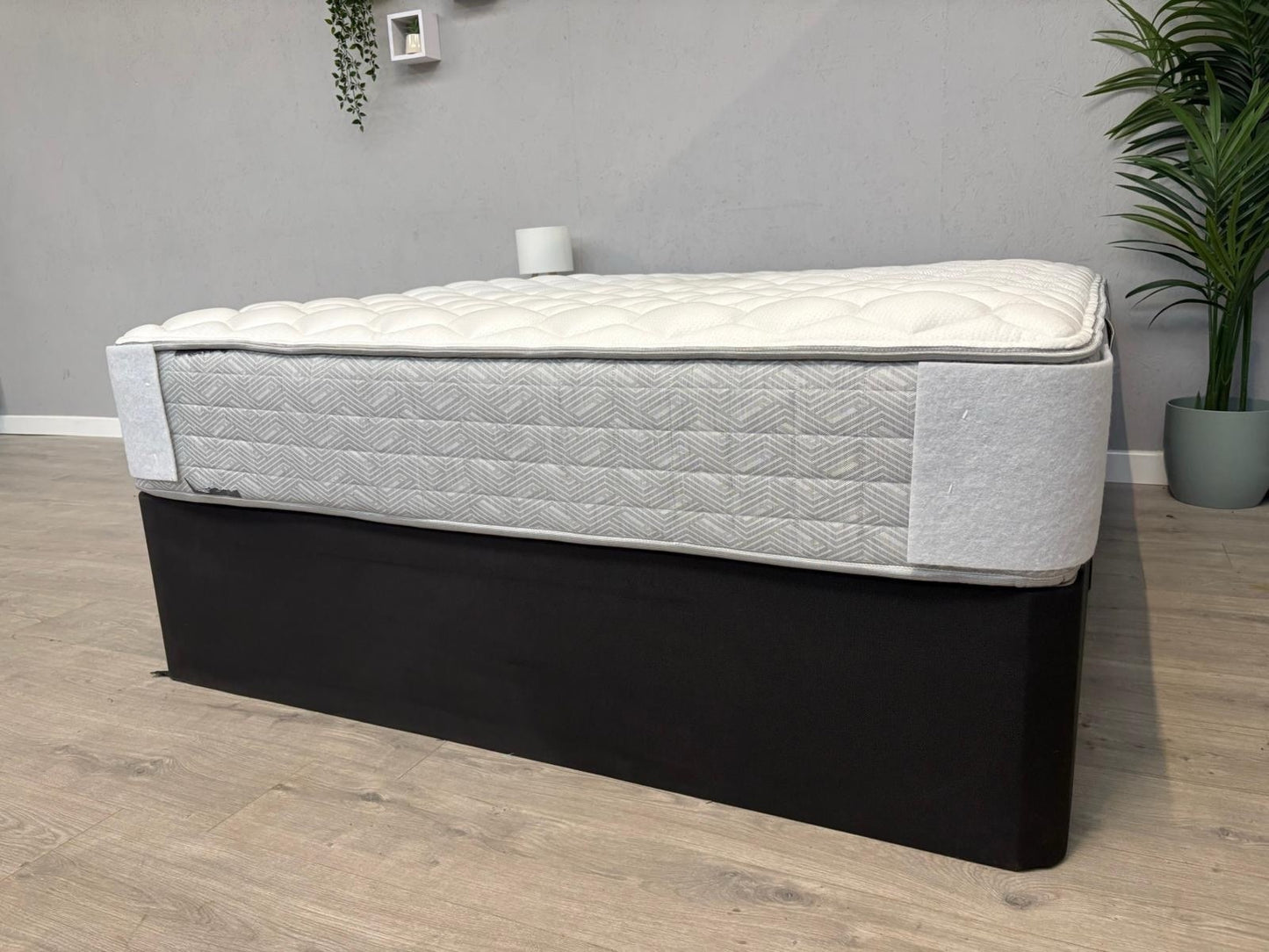 Sealy Elevate Alto 5FT Kingsize Mattress, Firm - RRP £1,099