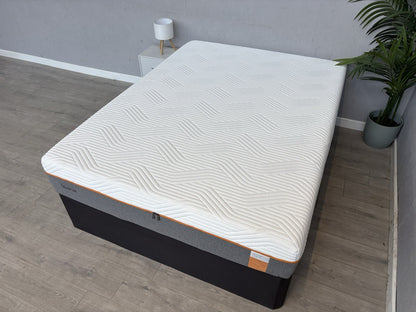 Tempur Contour LUXE Memory 6FT Superking Mattress, Medium - RRP £2,699