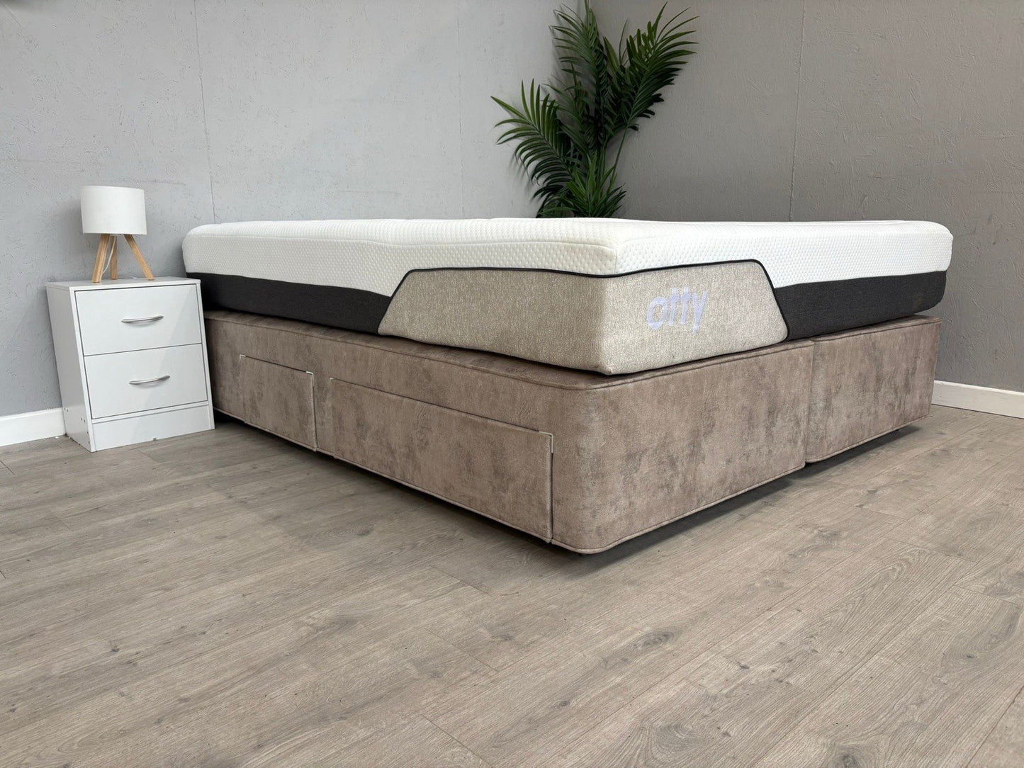 OTTY Pure Hybrid 4000 Pocket Sprung 6ft Superking Mattress - RRP £999