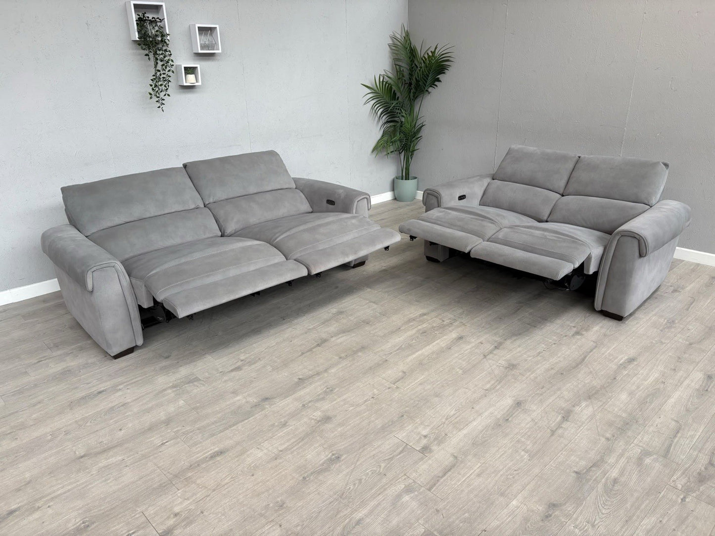 Furniture Village NIXON Fabric 3+2 Seater Power Recliner Sofa Set - RRP £2,290