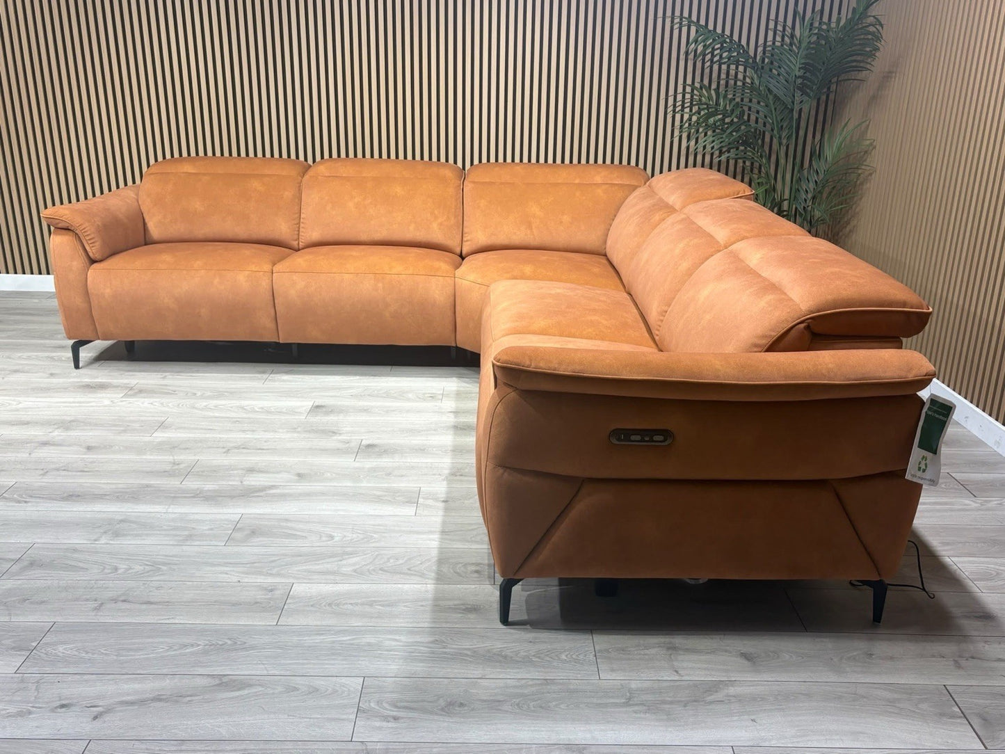 Furniture Village MOET Style Large Fabric Power Recliner Corner - RRP £4,495