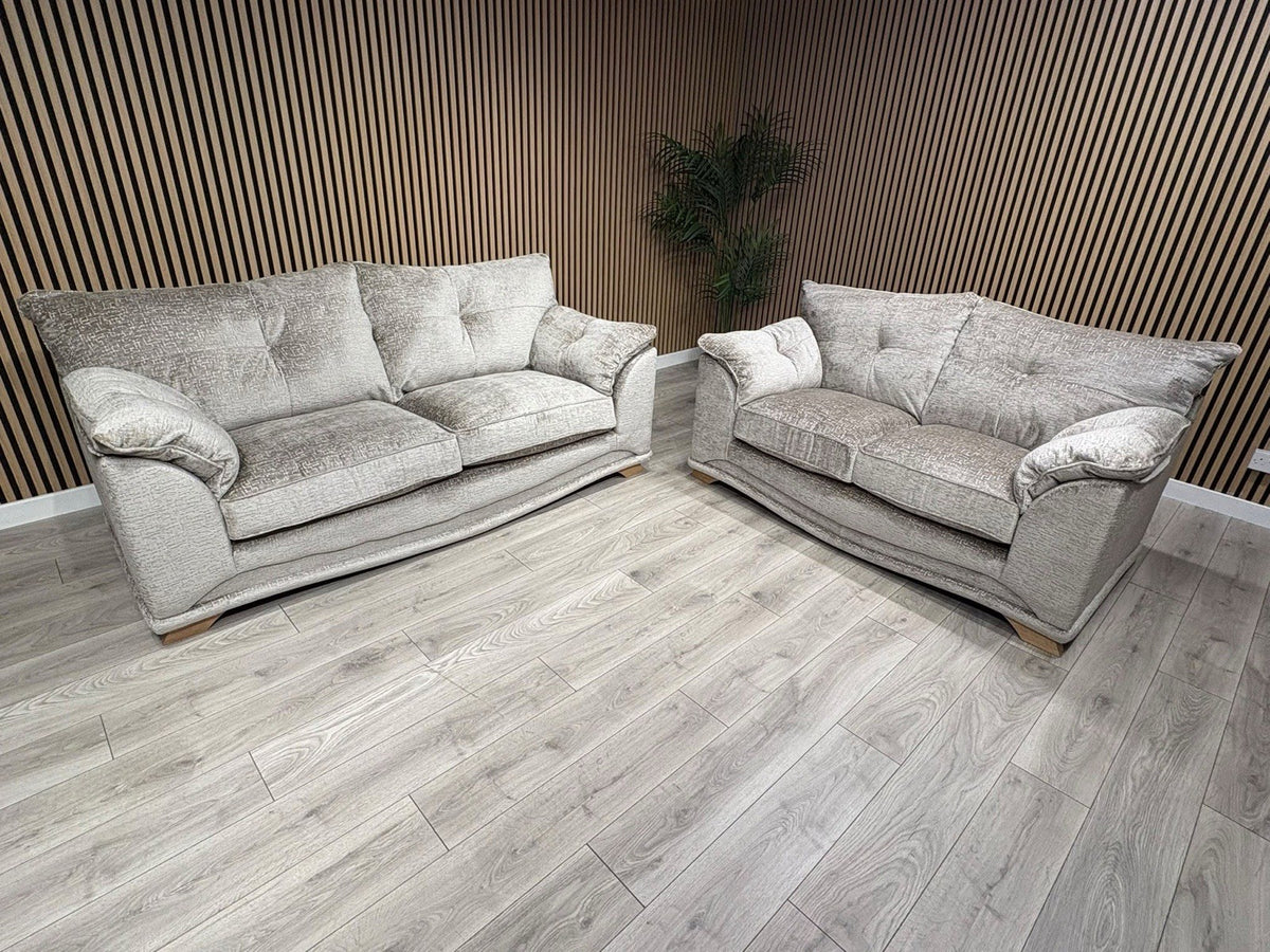 Oak Furnitureland RAVELLO Style Fabric 3 + 2 Seater Sofa Set - RRP £2,798
