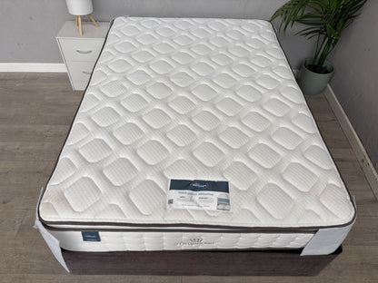 Silentnight 1000 Pocket Geltex Pillowtop 4ft 6 Double Mattress - RRP £699