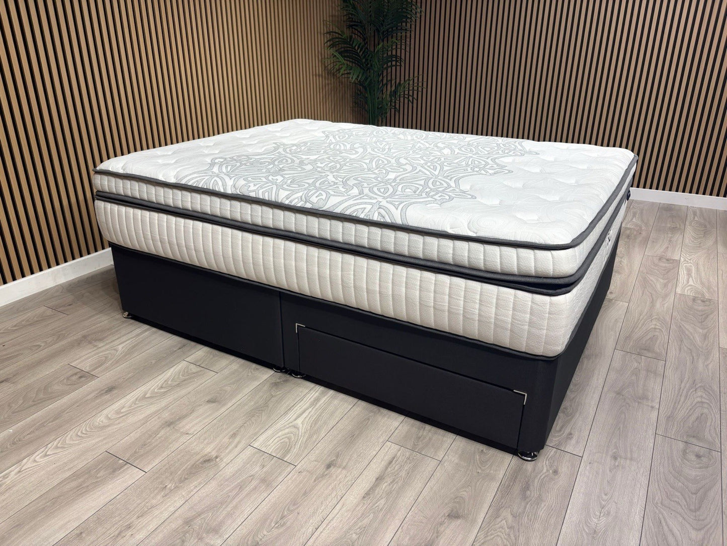 ITEC Cool Gel 3000 / iGel Nano Style 4ft 6 Double Mattress, Medium - RRP £1,499