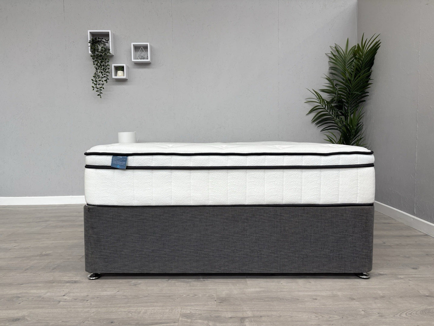 IGEL Nanotech 3000i 4ft 6 Double Mattress, Medium - RRP £1,349