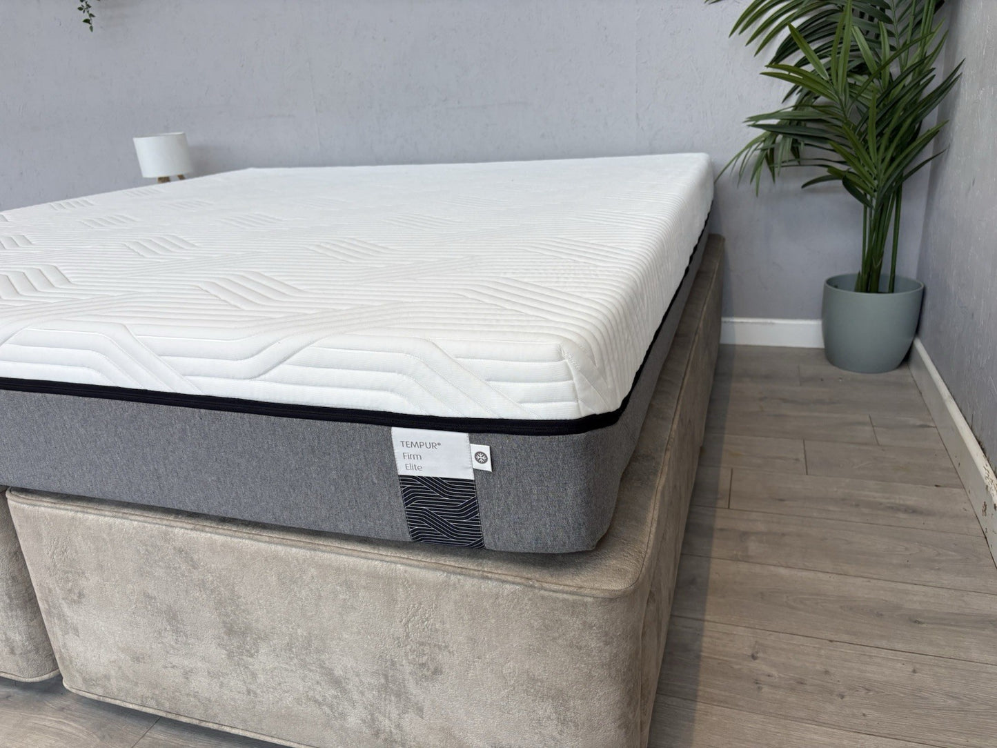 Tempur FIRM ELITE Memory 6ft Superking Mattress, Firm - RRP £2,199