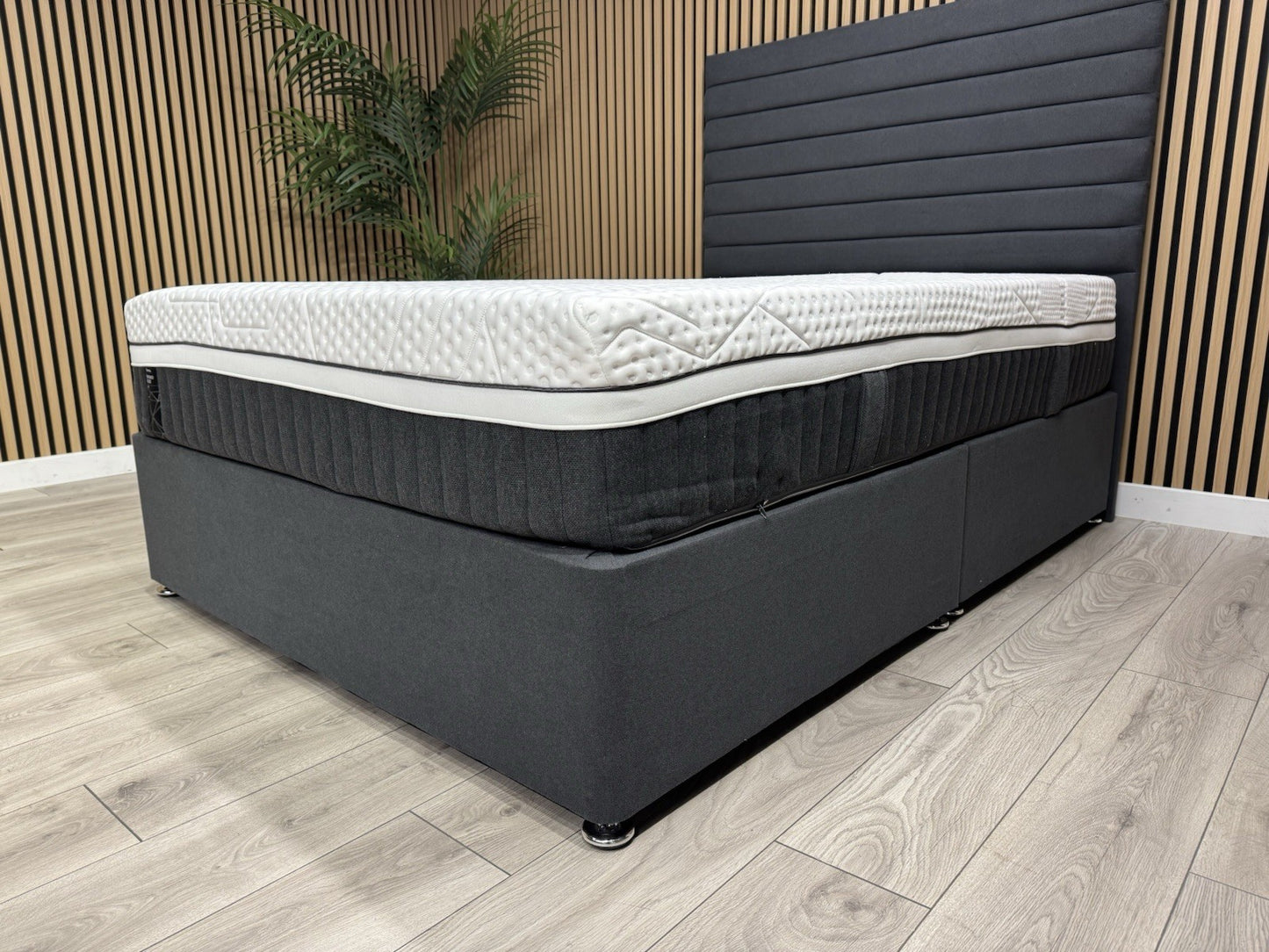 EMMA - Diamond Deluxe Spring Free 4ft 6 Double Mattress - RRP £1,999