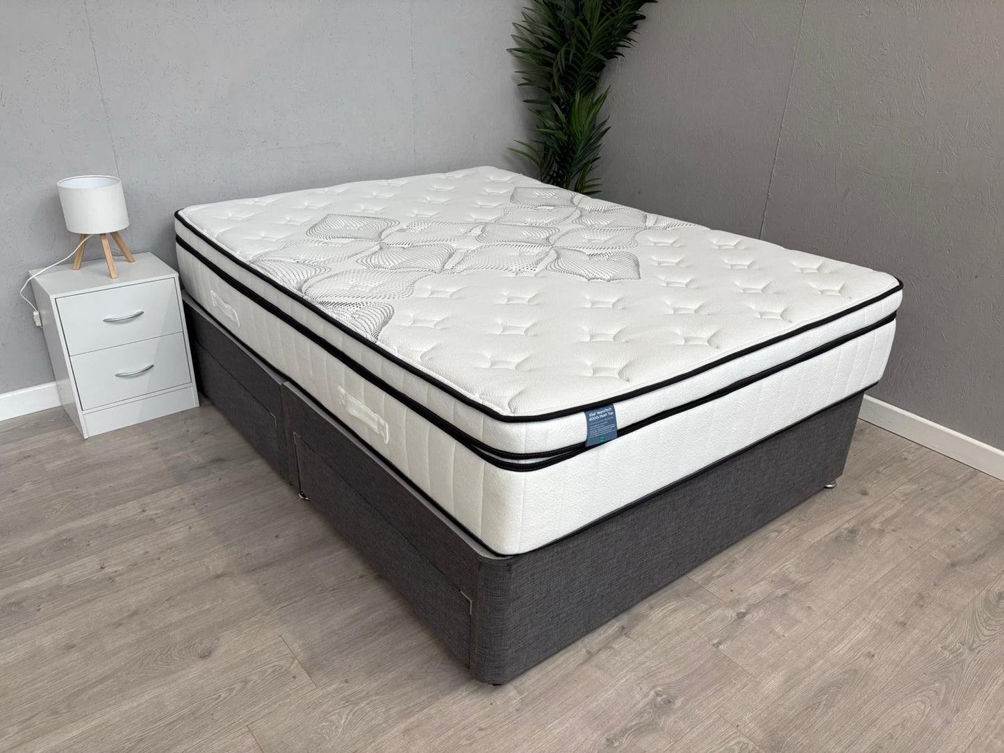 IGEL Nanotech 4000i 5ft Kingsize Mattress, Medium - RRP £1,899