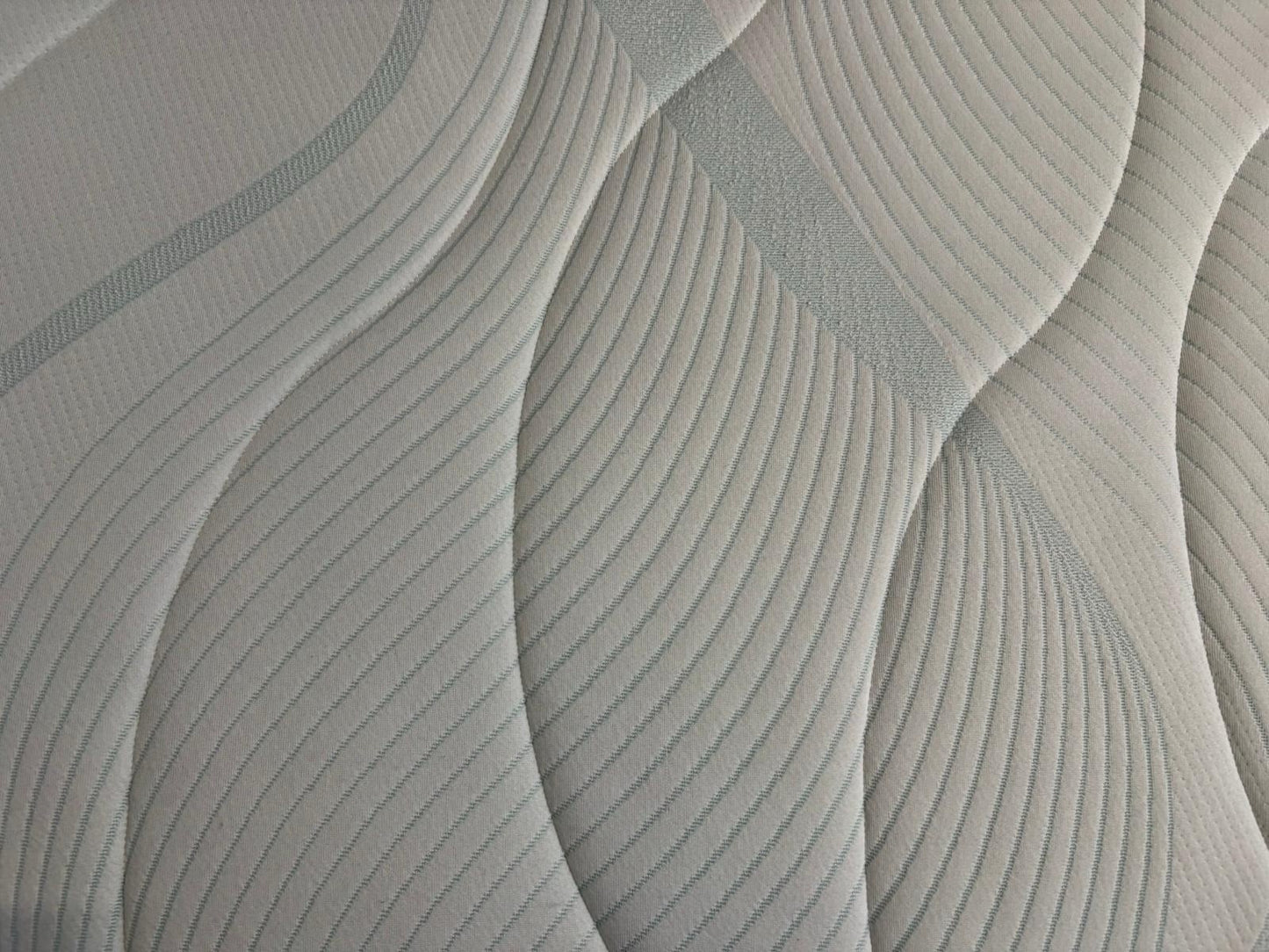 Slumberland AIR 3 Memory 4ft 6 Double Mattress, Extra Firm - RRP £899