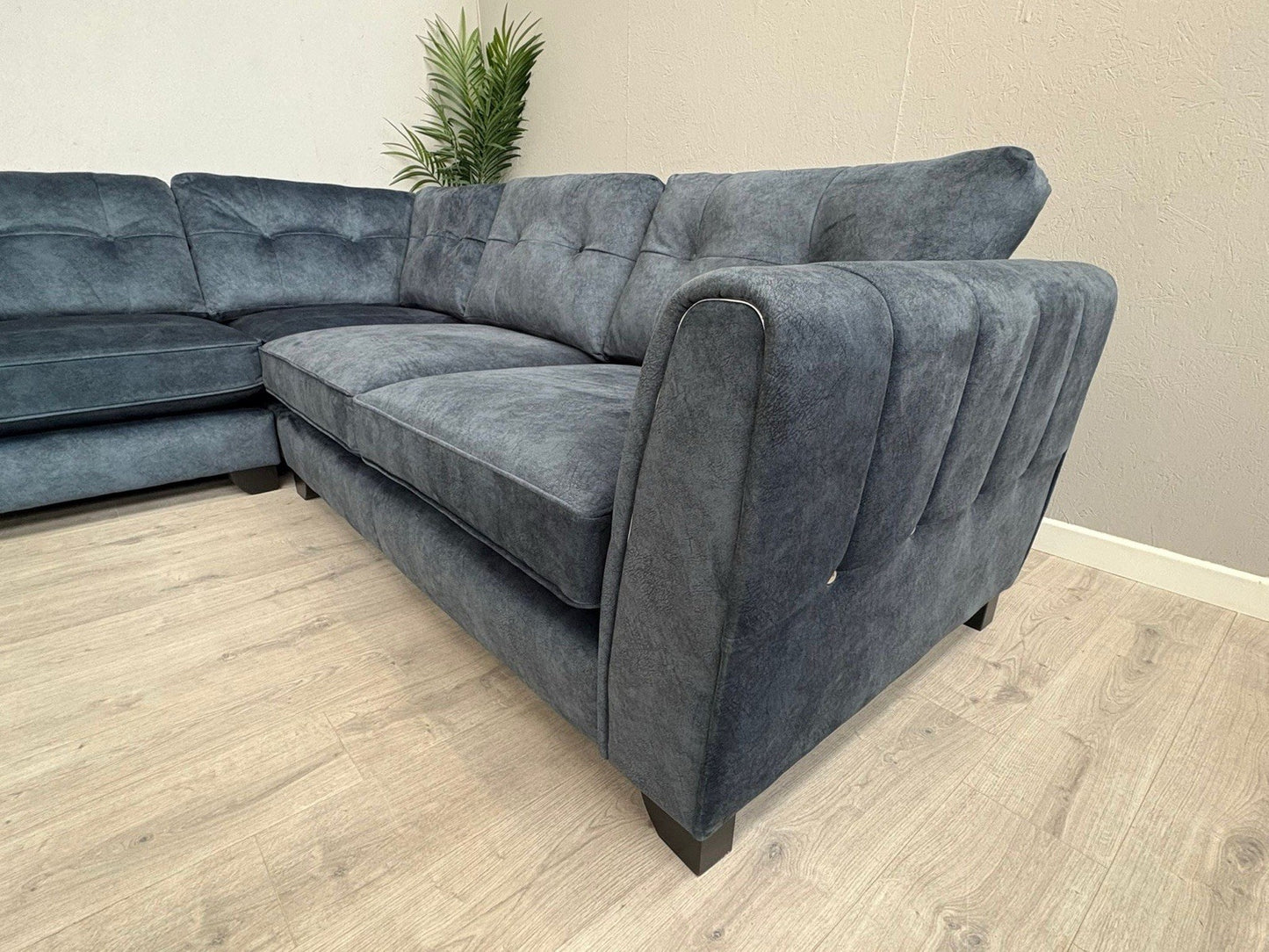 Furniture Village ARIANA Small Fabric LHF Classic Back Corner Sofa - RRP £3,695