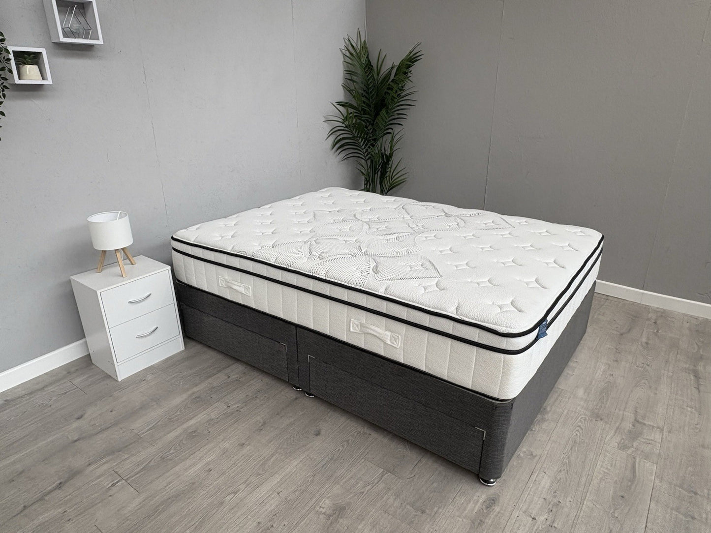 IGEL Nanotech 3000i 4ft 6 Double Mattress, Medium - RRP £1,349