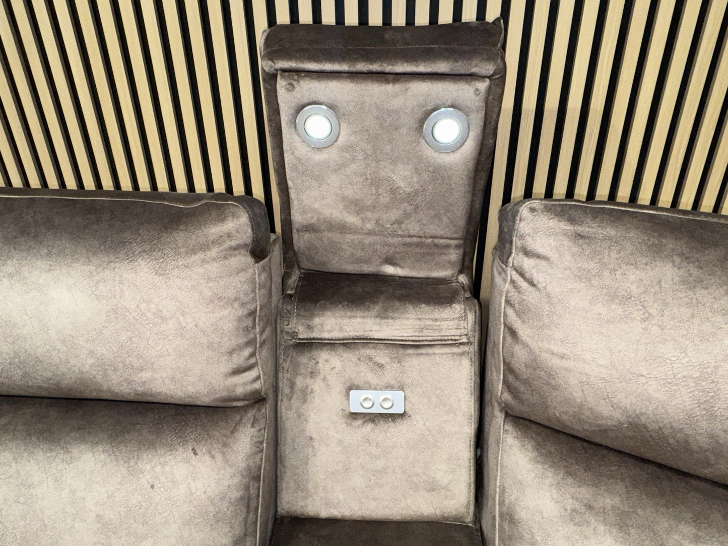 DFS Sample VEGAS Fabric 2 Corner 2 Power Recliner Sofa + Console - RRP £2999