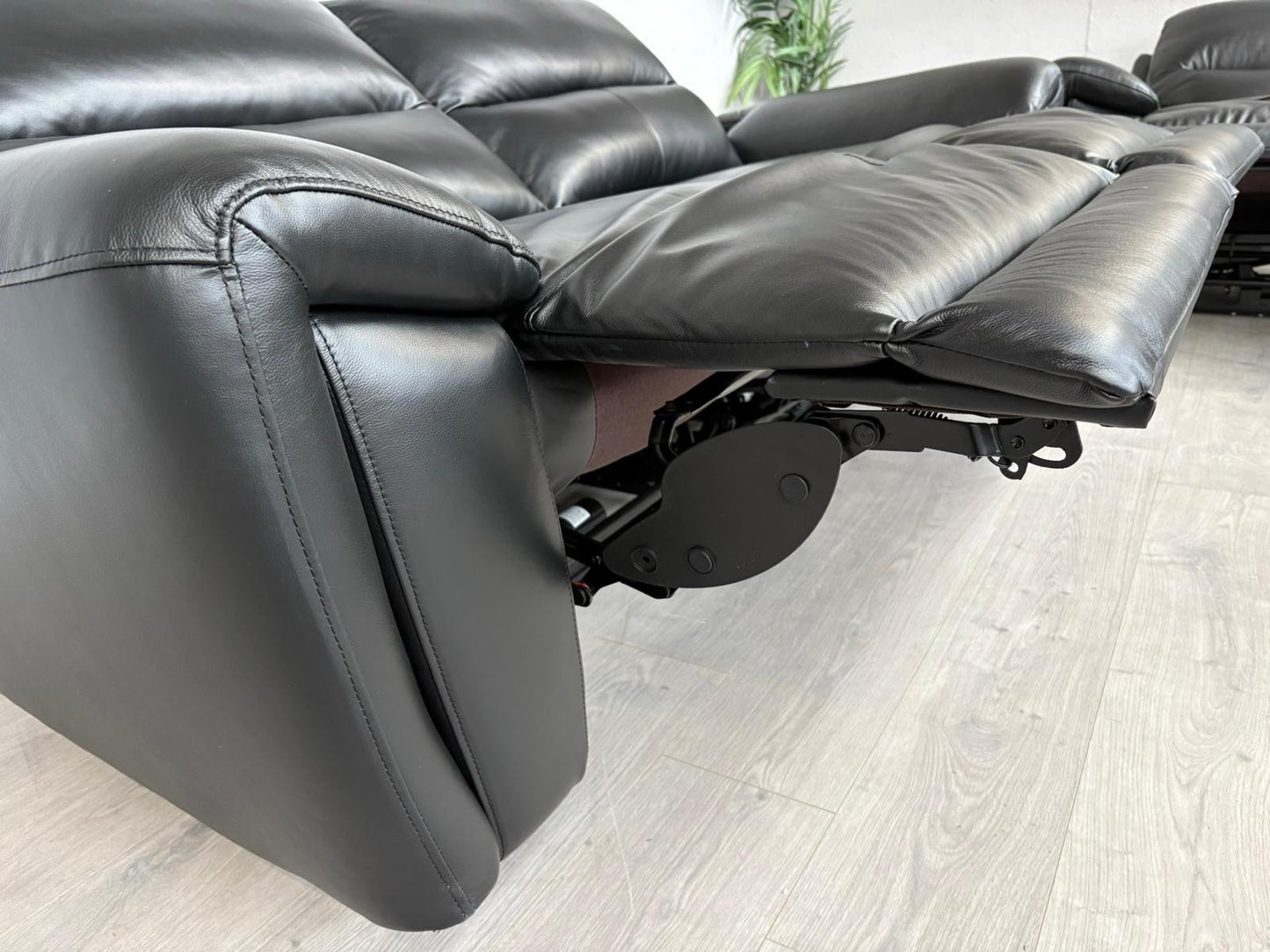DFS Kaden Leather 3 Seater + 2 Seater Power Recliner Sofa Set - RRP £1,878